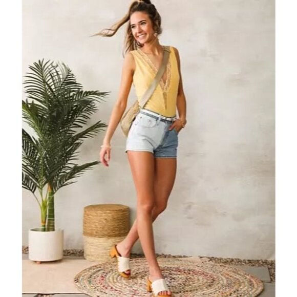 Levi's 501 Two Tone Shorts Women's Size 28 - Picture 3 of 9